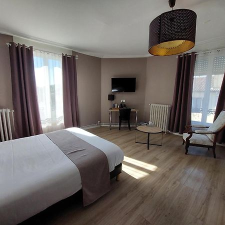 Logis Auberge Des Voyageurs Vandieres  エクステリア 写真