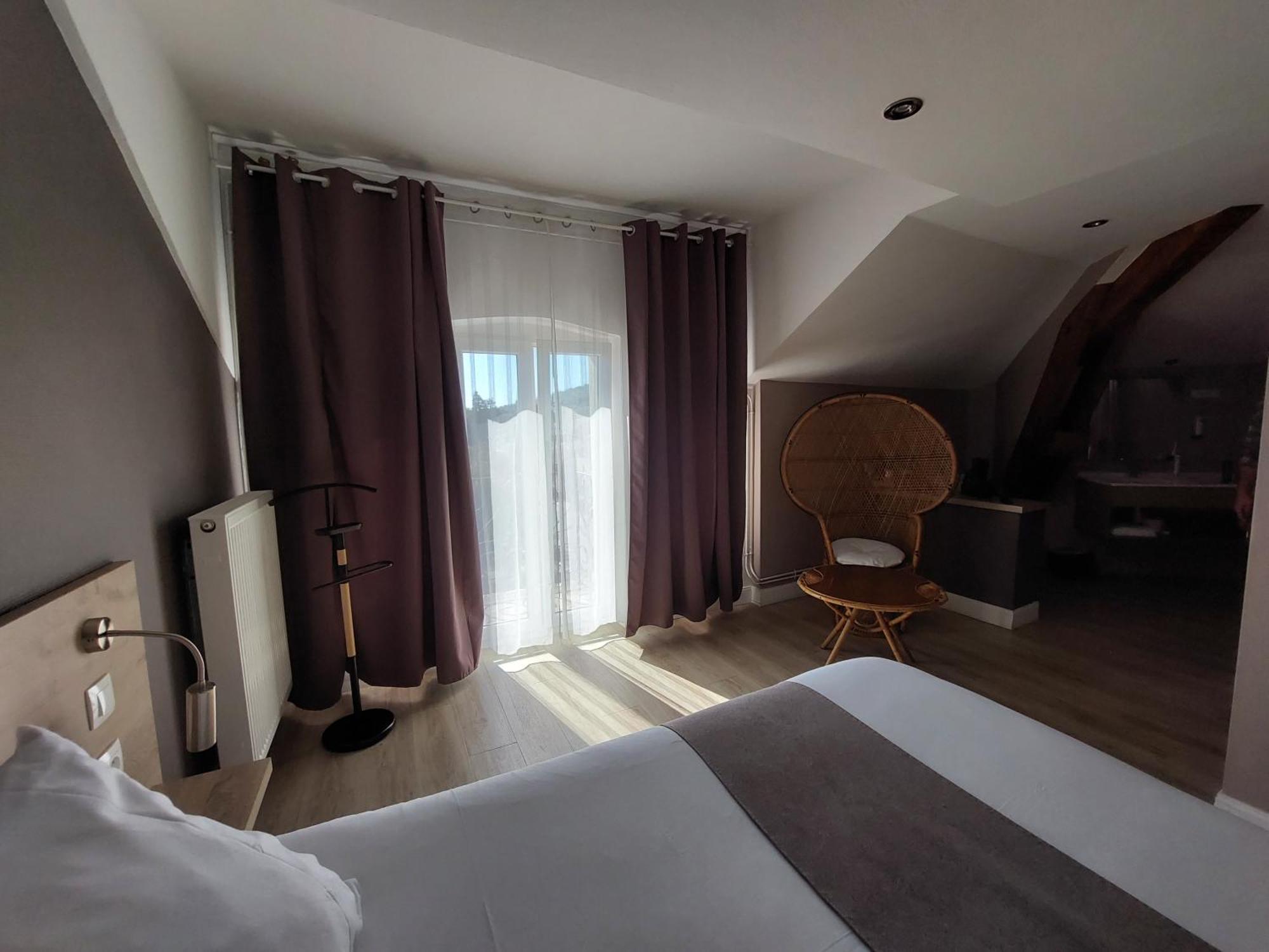 Logis Auberge Des Voyageurs Vandieres  エクステリア 写真