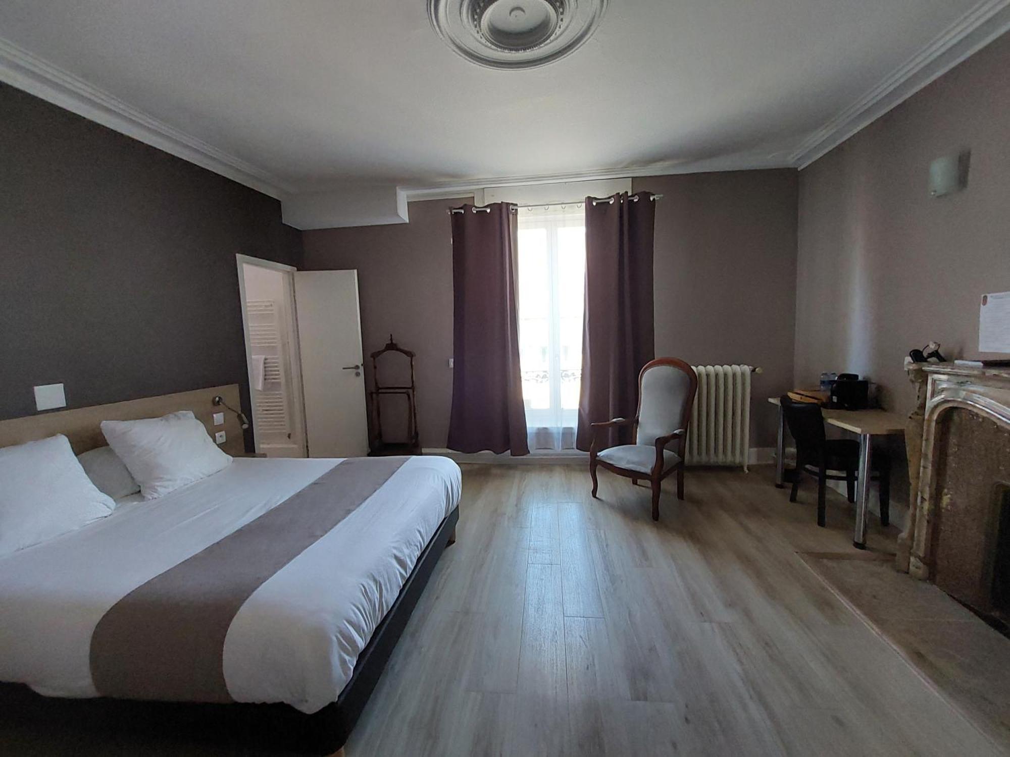 Logis Auberge Des Voyageurs Vandieres  エクステリア 写真